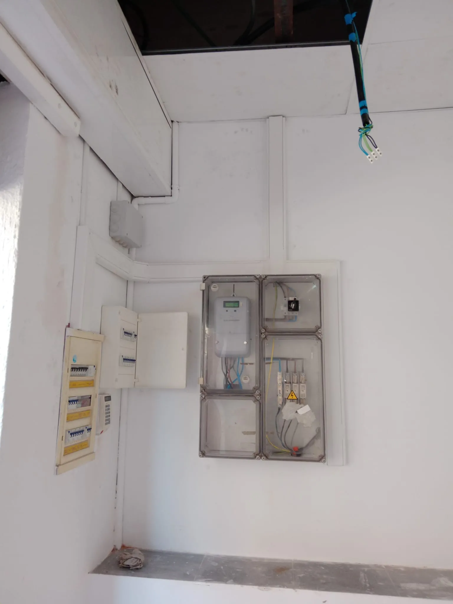 Proceso de adecuación de un local de 140 m² para aulas, imagen 2
